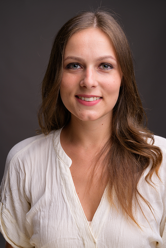 A woman who is a Loan Signing Agent in Texas