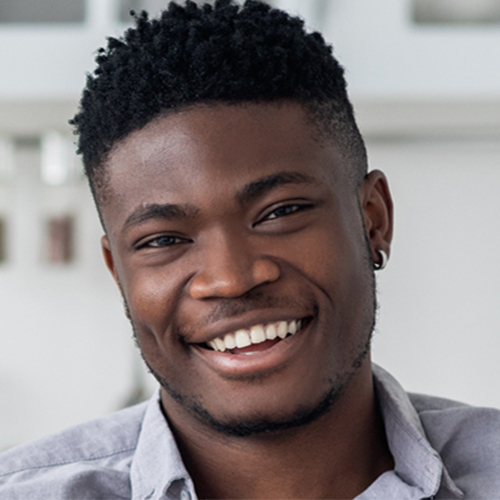 Damarious headshot for his testimonial